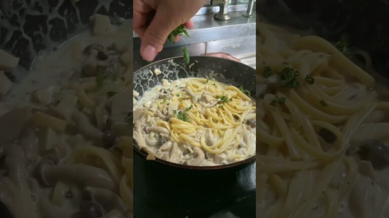 白ワインに合うキノコクリームスパ