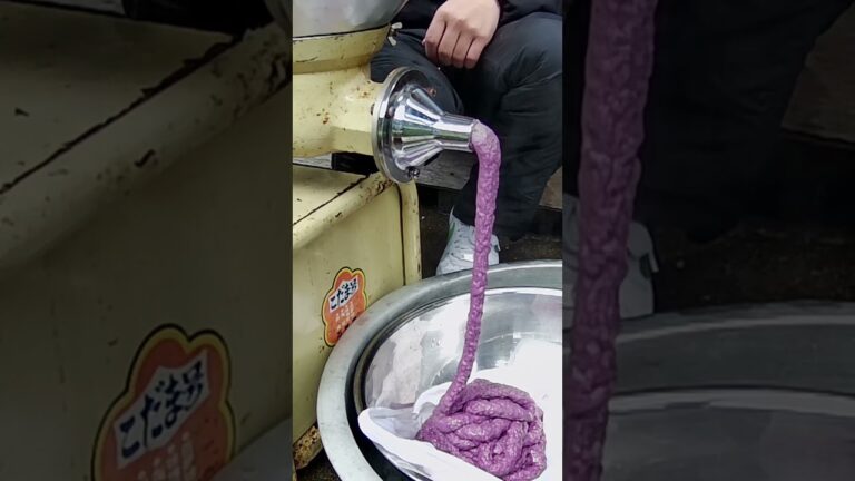 [國光・こだま号]紫芋で、かんころ餅作り