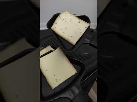 【1分クッキング】フランス冬の定番料理~ラクレット~ #shorts