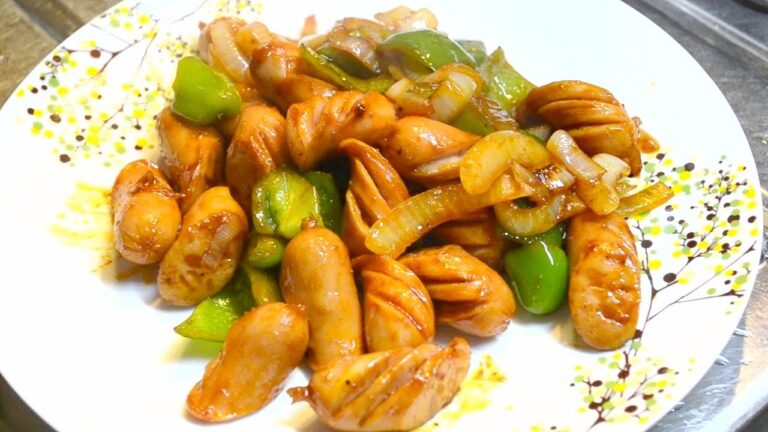 ソーセージとピーマンのケチャップ炒めの作り方　　How to make stir-fired sausage and sweet pepper with tomato ketchup