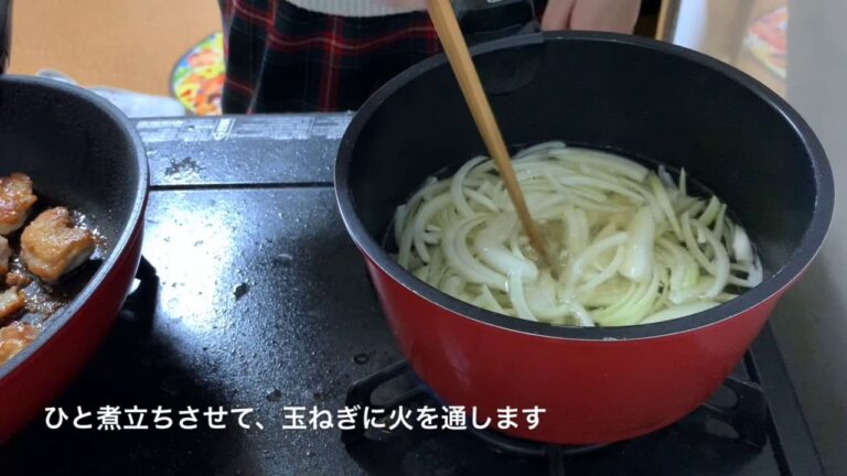 【簡単料理】玉ねぎとぽっとん卵のお味噌汁【意外？】