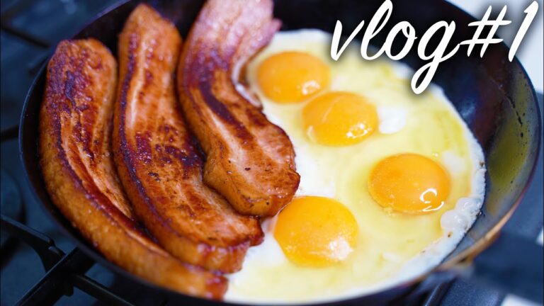 VLOG#1 華金の夜に食べるジブリ飯「ハウルのベーコンエッグ」howl's moving castle | bacon and eggs | Studio Ghibli Food ASMR
