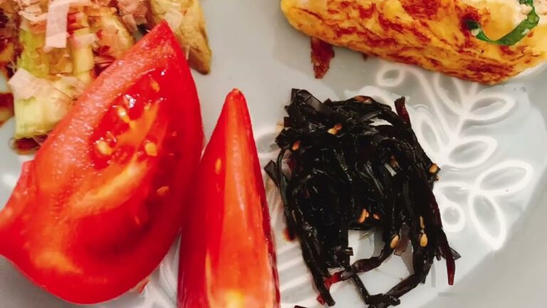 毎日キッチンちゃんの朝ご飯12！今日は和食でご飯と味噌汁もしっかり食べました。焼き茄子の熱い皮剥きが楽になる必見！！