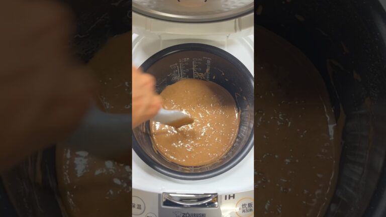 【炊飯器】高タンパク低脂質なプロテインチョコケーキ！#shorts #ダイエットレシピ