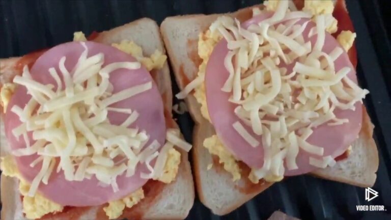 スクランブルエッグトーストを作ってみました！！