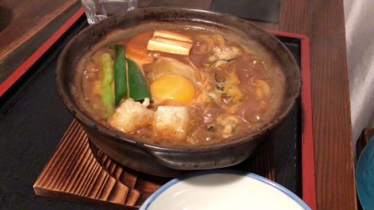 大人の遠足 のらや 味噌煮込みうどんと鍋焼きうどん