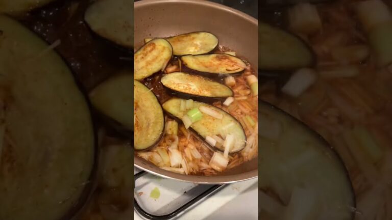 ご飯が無限に進むナス料理がやばいww #shorts