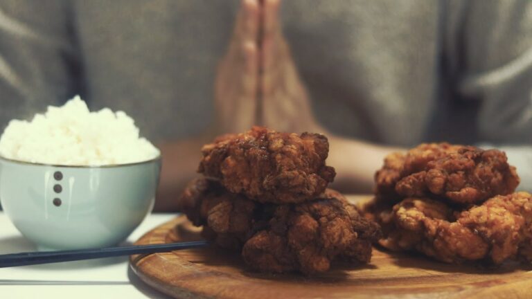 スパイシーフライドチキンで幸せになる動画【ASMR】