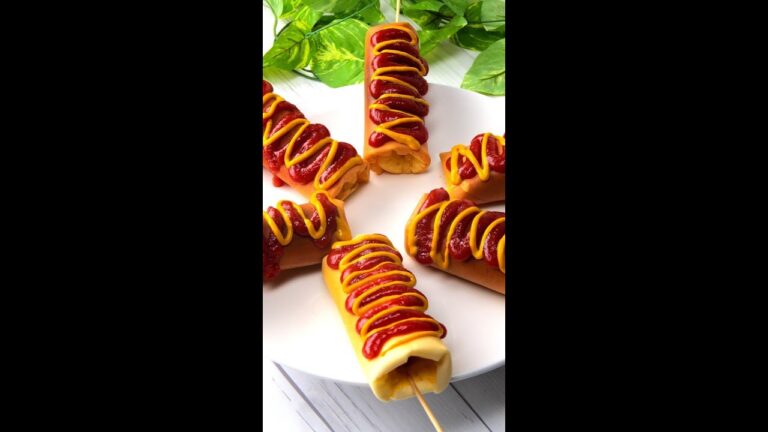 【天才】アレを使えば家で簡単にアメリカンドッグが作れちゃう！ / How to Make a Corn Dog with a Japanese Egg Pan #shorts