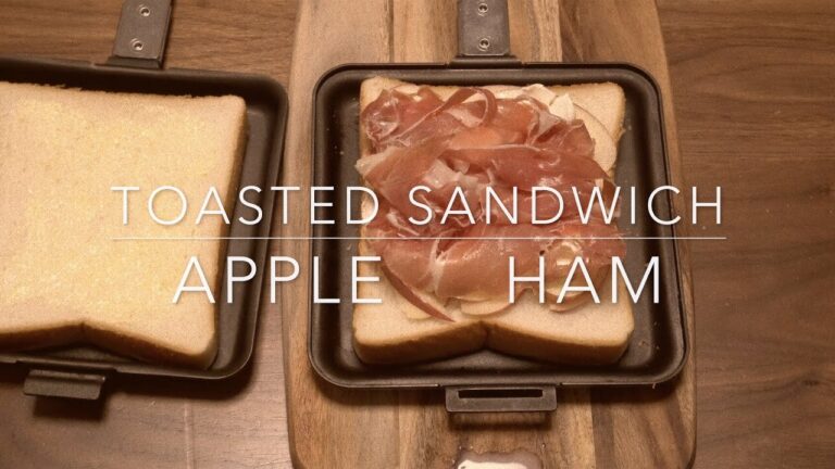 ホットサンド（りんごと生ハム）Toasted Sandwich(Apple and Ham)