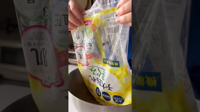 さっぱりもやしレモン🦭🍋 #簡単レシピ #栄養士 #腸活 #腸活レシピ #腸活ダイエット #もやし #もやしレシピ #もやし料理 #器 #器のある暮らし #器好き #常備菜 #ダイエット