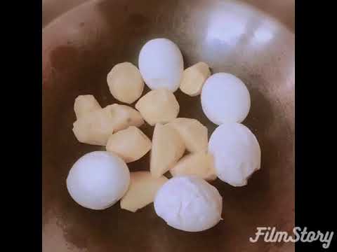 ゆで卵と鶏肉の煮物