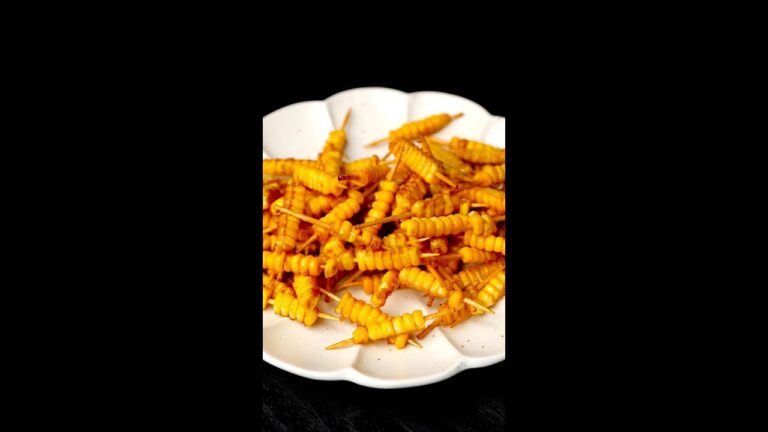 【とうもろこしが一瞬でなくなる】食べる手が止まらない！バターしょうゆ焼きとうもろこし / Brown Buttered Corn with Soy Sauce #shorts