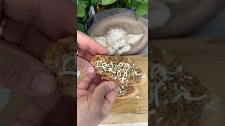 Cheesy Mushroom Bruschetta #mushroomrecipe #bruschetta#canada #brampton #italianfood #italy #italian