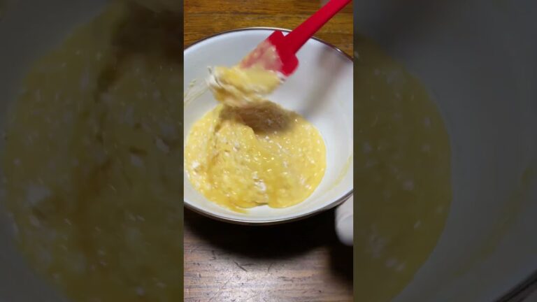 少ない材料で、大きな蒸しパン。#shorts