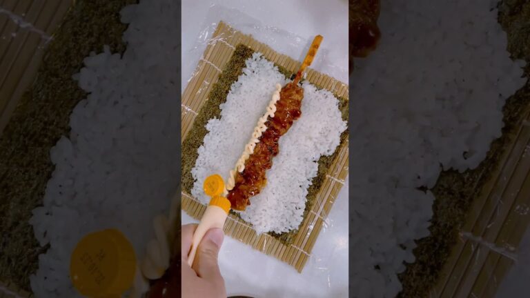 やきとりにマヨネーズぶっかけて巻いてみた