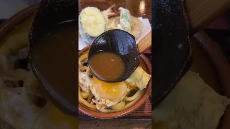 【名古屋グルメ】 味噌煮込みうどん #shorts