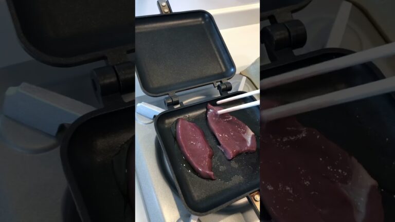 ホットサンドメーカーで豚レバーを焼くだけの動画【#Shorts】