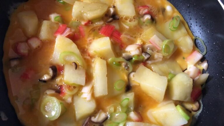 お野菜を卵とじ