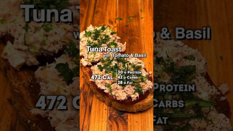 Tuna Toast with Tomato & Basil 🍅🌿🐟 #tunatoast #recipe #easyrecipes
