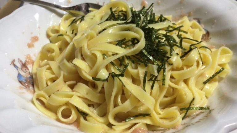【オレのグルメ】　フィットチーネで明太子パスタ