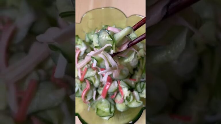 きゅうり大量消費🥒子供たちから大人気のカニカマ入りきゅうりの塩もみ🥒
