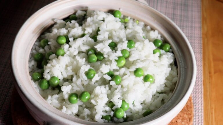【春といえば】シワにならない！色鮮やかなたっぷり豆ご飯　[Speaking of spring] No wrinkles! Rice with plenty of colourful beans