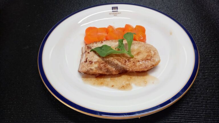 キッチングランパ流　メカジキのソテー　柚子バターソース（Kitchen Grandpa Style Sautéed Swordfish with Yuzu Butter Sauce）