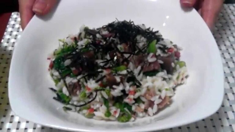 【超簡単な基本混ぜるだけ料理】鰹たたきのちらし寿司