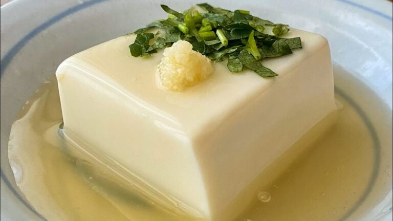 【寒い日に沁みる…黄金出汁の香り広がる】あんかけ豆腐