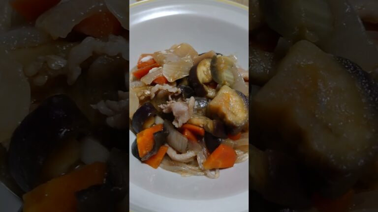 世界で一番の麻婆春雨（まーぼーはるさめ）茄子（なす）おやさぃもりもりばじょん　ね、ね、あまぁぃのおやさぃ❥今までたべた春雨おナスお野菜のなかで一番だったおかず🐰どしよ、どしよわちゃわちゃわちゃちゃちゃ