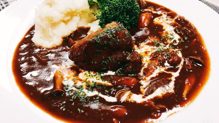 家計に優しい!! 豚肉なのに『まるで贅沢なビーフシチュー』How to make Pork stew, such as beef stew