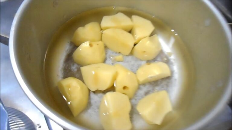 粉ふきいもを作る