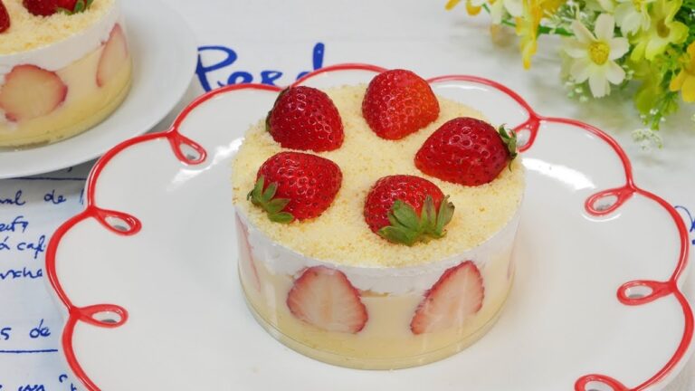 混ぜて冷やすだけで作るいちごプリンケーキ strawberry pudding cake made by mixing and cooling