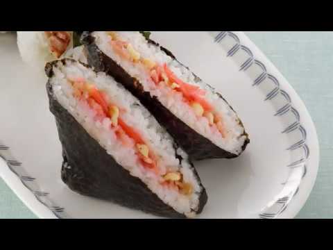 【ぱぱっと簡単！しあわせ朝ごはん】紅しょうがと天かすのおにぎらず