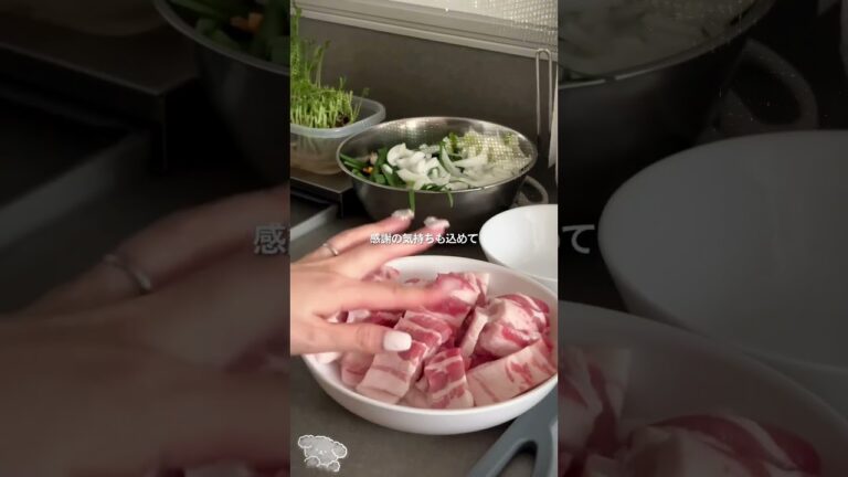 レシピはこちら👇⁡【チヂミ】•小麦粉50g•片栗粉40g•鶏ガラ小さじ1•醤油小さじ1/2•水100g#節約レシピ #パーティ料理 #お金の知識