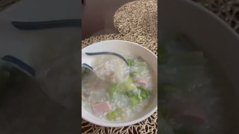 野菜が入ってるお粥　珍しい