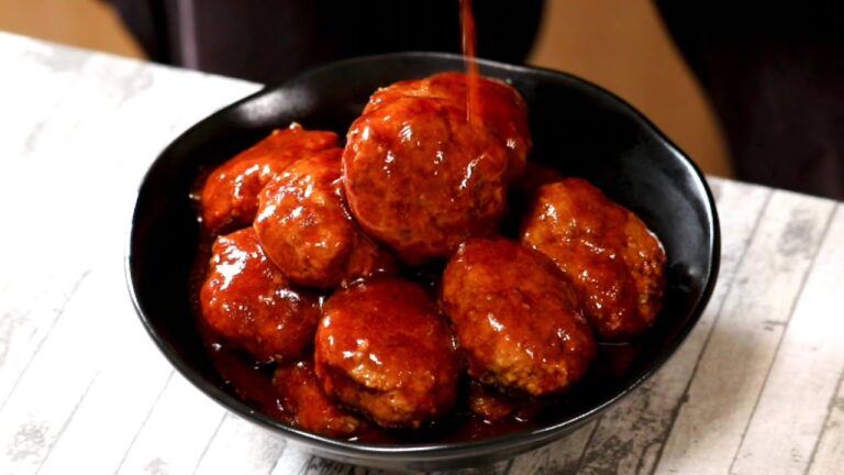 【レンジで簡単！】山盛りハンバーグの作り方｜パンダワンタン