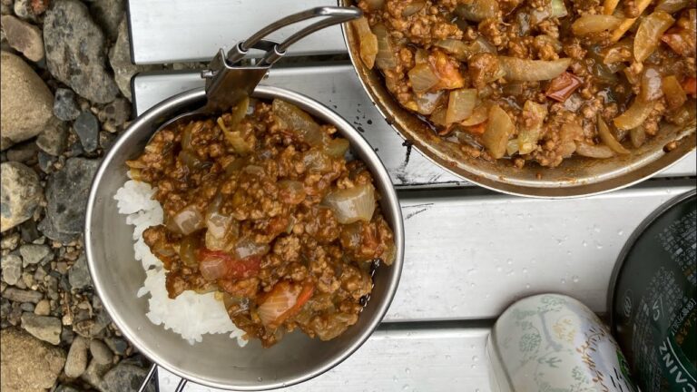 外ごはん　キーマドライカレー編