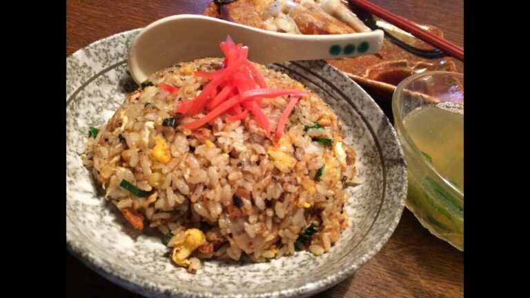 「餃子チャーハン」作り方