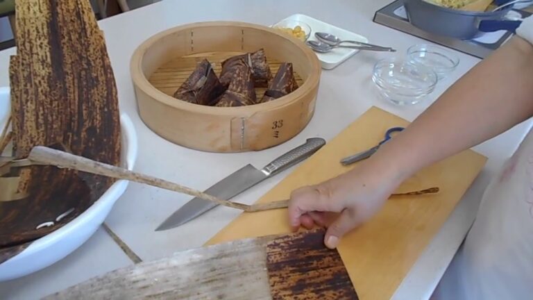 【細かく解説】紅花入り中華ちまきの巻き方【たのしいよ♪】