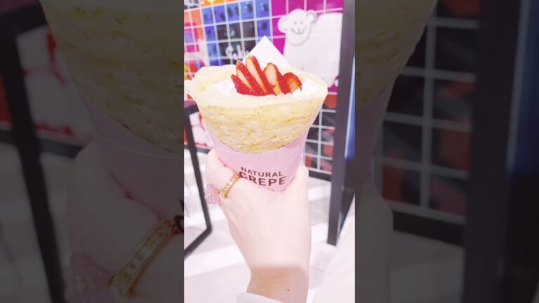 My favorite  crepe shop/こだわりの自然派クレープ専門店