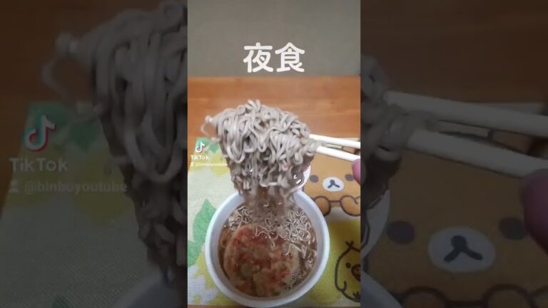 #夜食 #ごつ盛り #天ぷらそば #鮭マヨ丼 #春雨