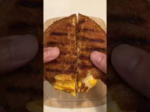 ホットサンドメーカーでカレーパンを焼くだけの動画 #shorts #bakery