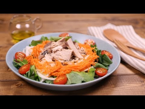 公認スポーツ栄養士中野ヤスコさん監修　静岡県の食材を使った栄養まんてんレシピ　～ケールとなまり節のコンディショニングサラダ～