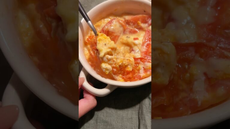 【沼】スーパーの野菜売り場がトマト祭りだったので、、 #shots