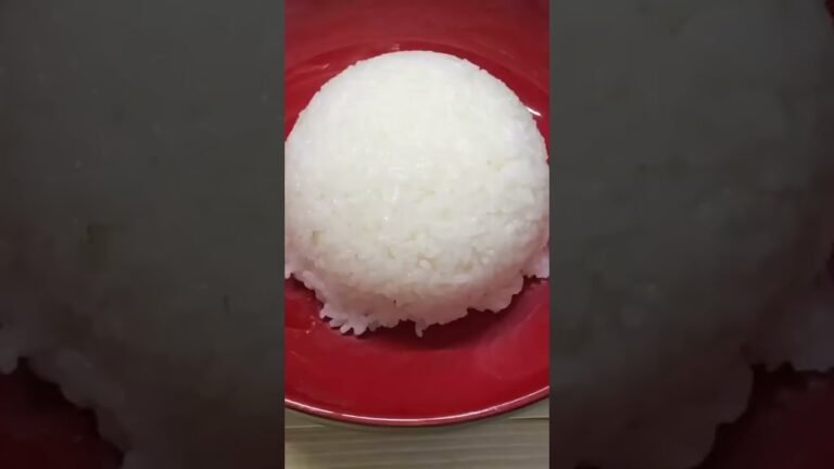 1日一食カレー生活＃四九段‼️横濱舶来亭中辛で作る👍牛すじ法蓮草カレー🤩👍