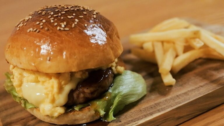 深夜に食べたい「てりたまバーガー」の作り方
