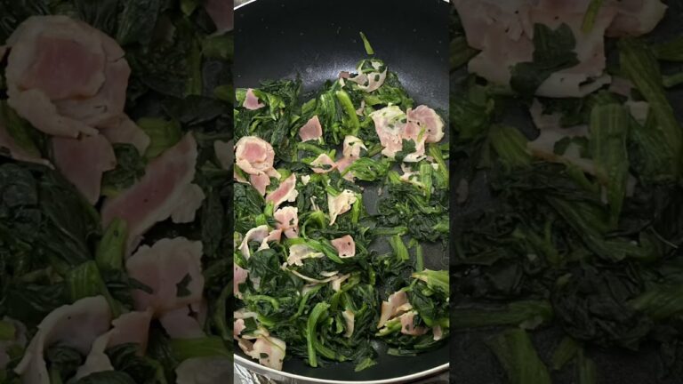 #ほうれん草とベーコン炒め