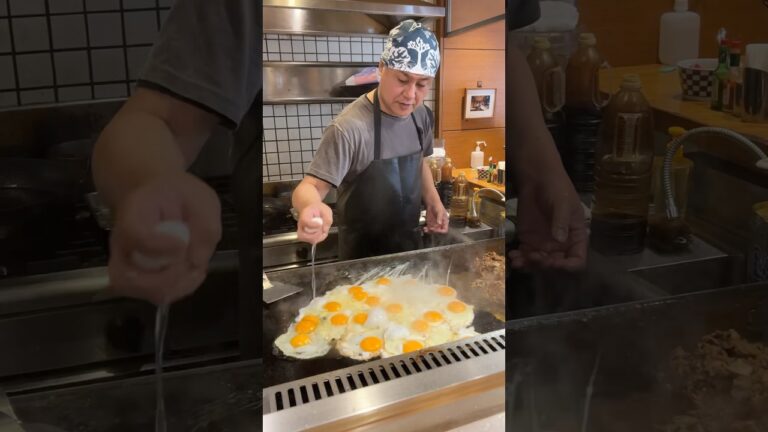 大量の肉と卵を豪快に焼きあげるダブダブ定食🤤#大好物は高カロリー #japan #japanesefood #egg